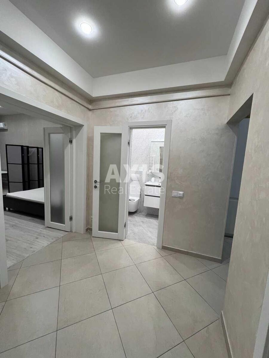 2k apartment vul. Malopidval'na 21/89