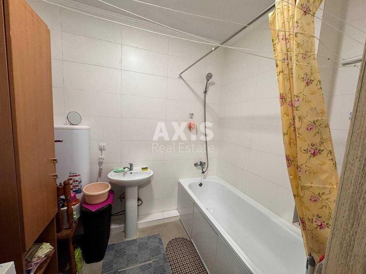 3k apartment vul. Yulia Zdanovska 34Б5682211