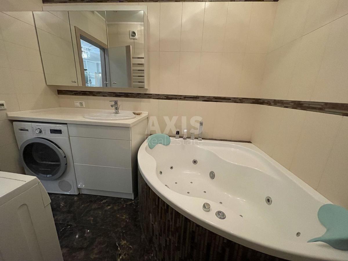 3k apartment vul. Vyshgorods'ka 452