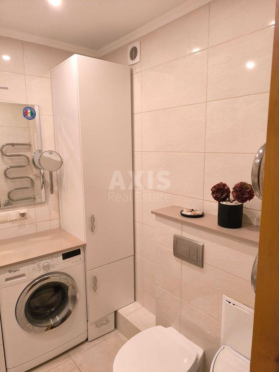 3k apartment vul. Dragomanova 44А8