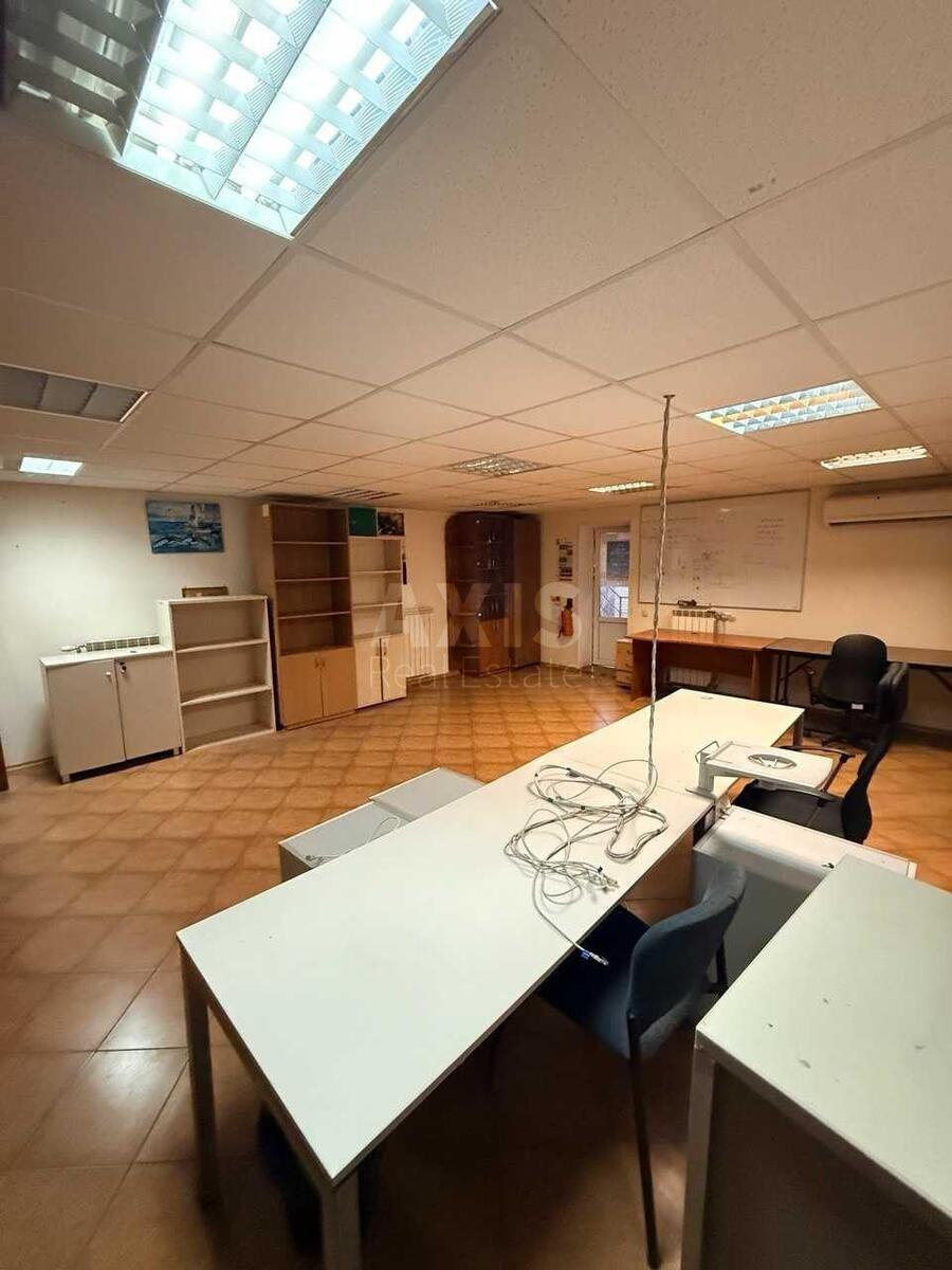 Office vul. Nyzhn'ojurkivs'ka 37, 39m2630493