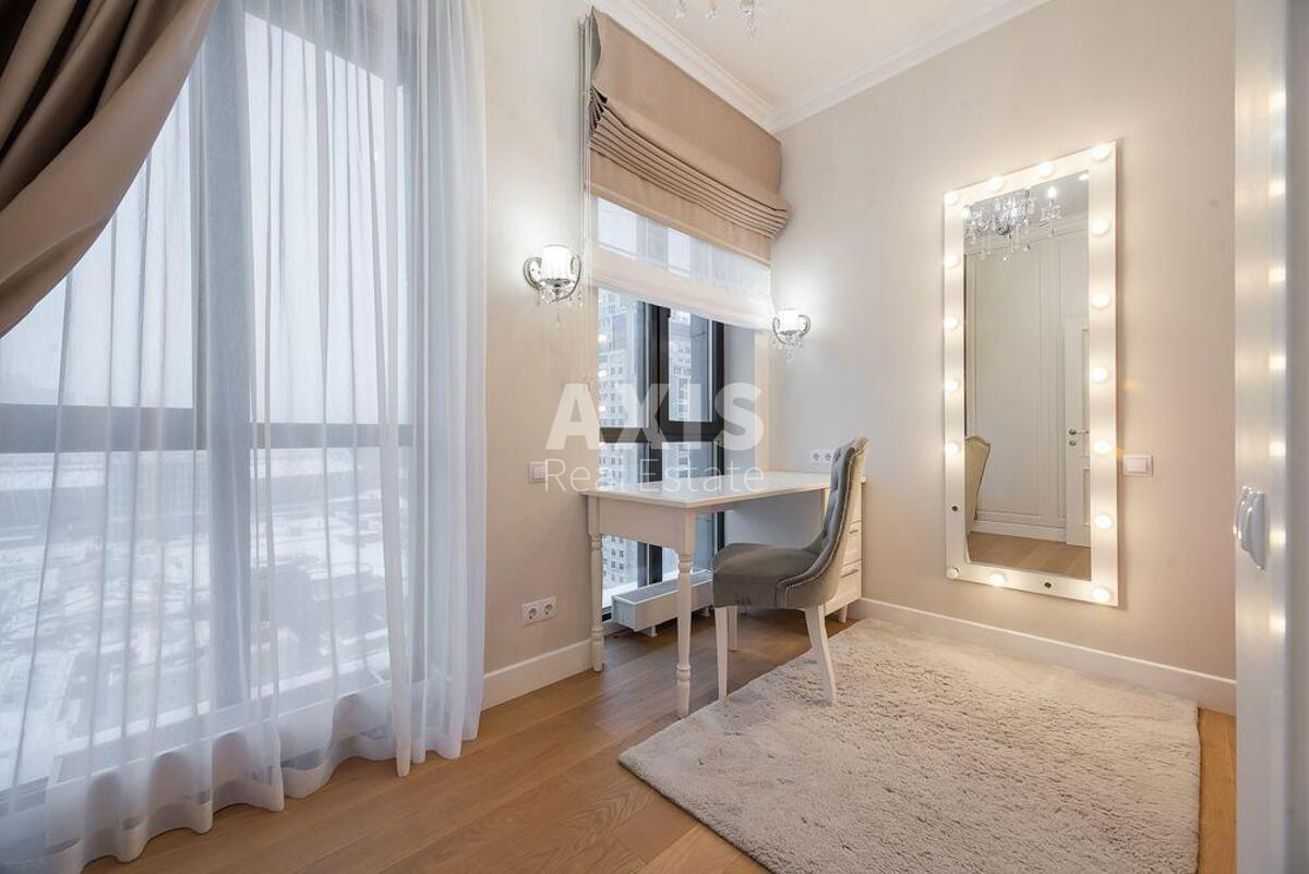 3k apartment vul. Antonovycha 449