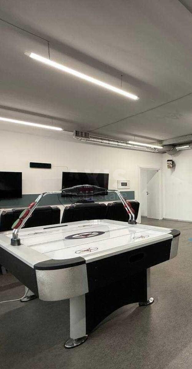 Office vul. Danyla Shherbakivs'kogo 45А, 210m22