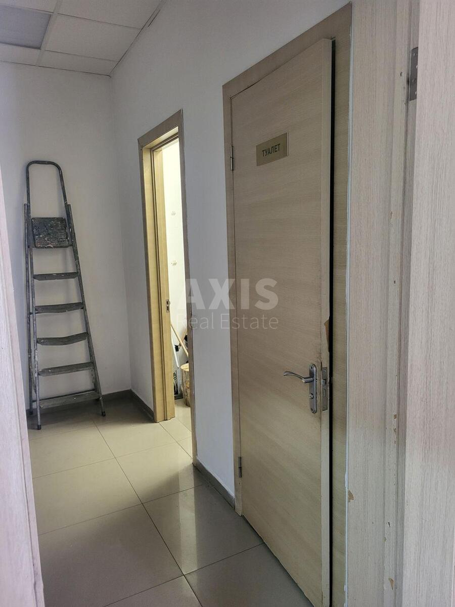 Trade object vul. Inzhenera Borodina 6, 40m21
