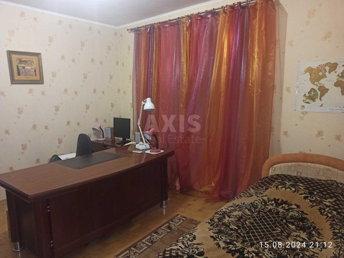 3к квартира ул. Драгоманова 31Б9
