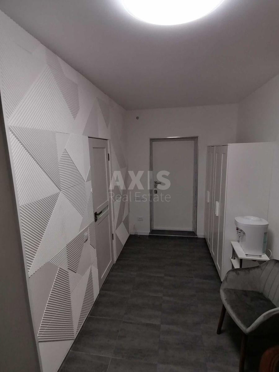 2k apartment vul. Malozemel'na 750