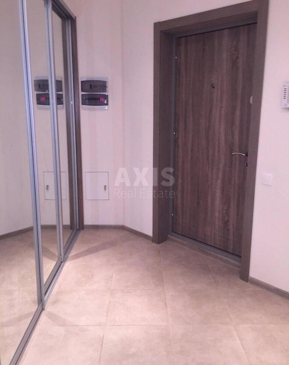 2k apartment vul. Amosova Mykoly 27