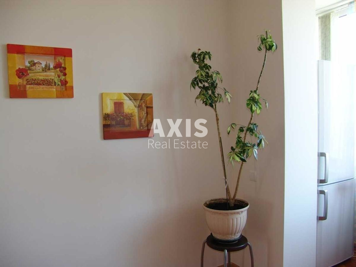 2k apartment vul. Tolstogo L'va 339