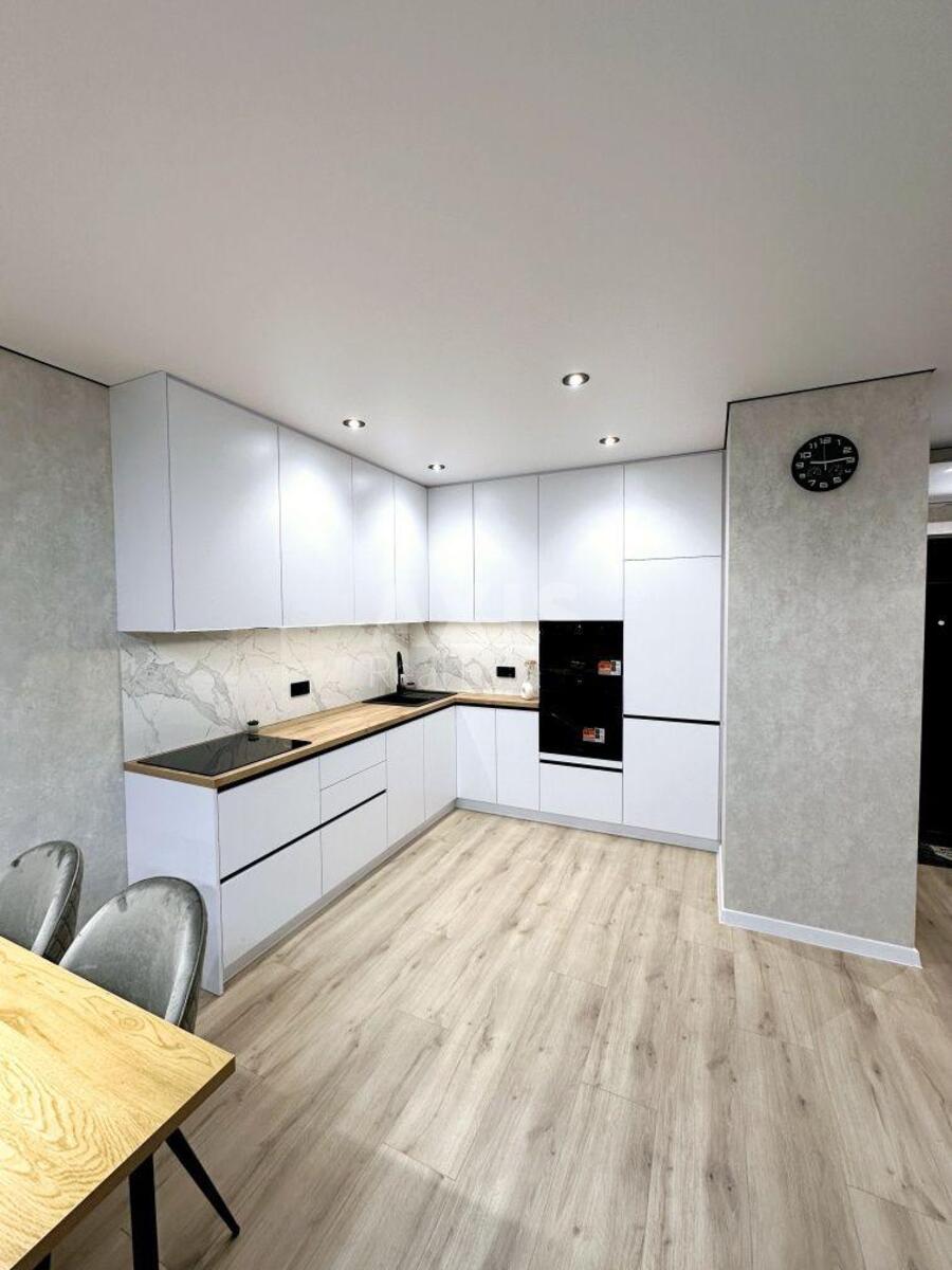 1k apartment vul. Rodyny Kristeriv 1457090