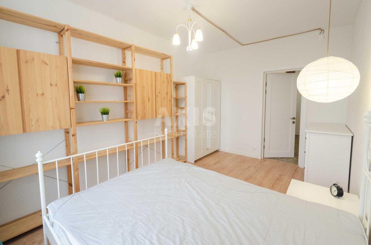 1k apartment vul. Sverstjuka Jevgena 4615763