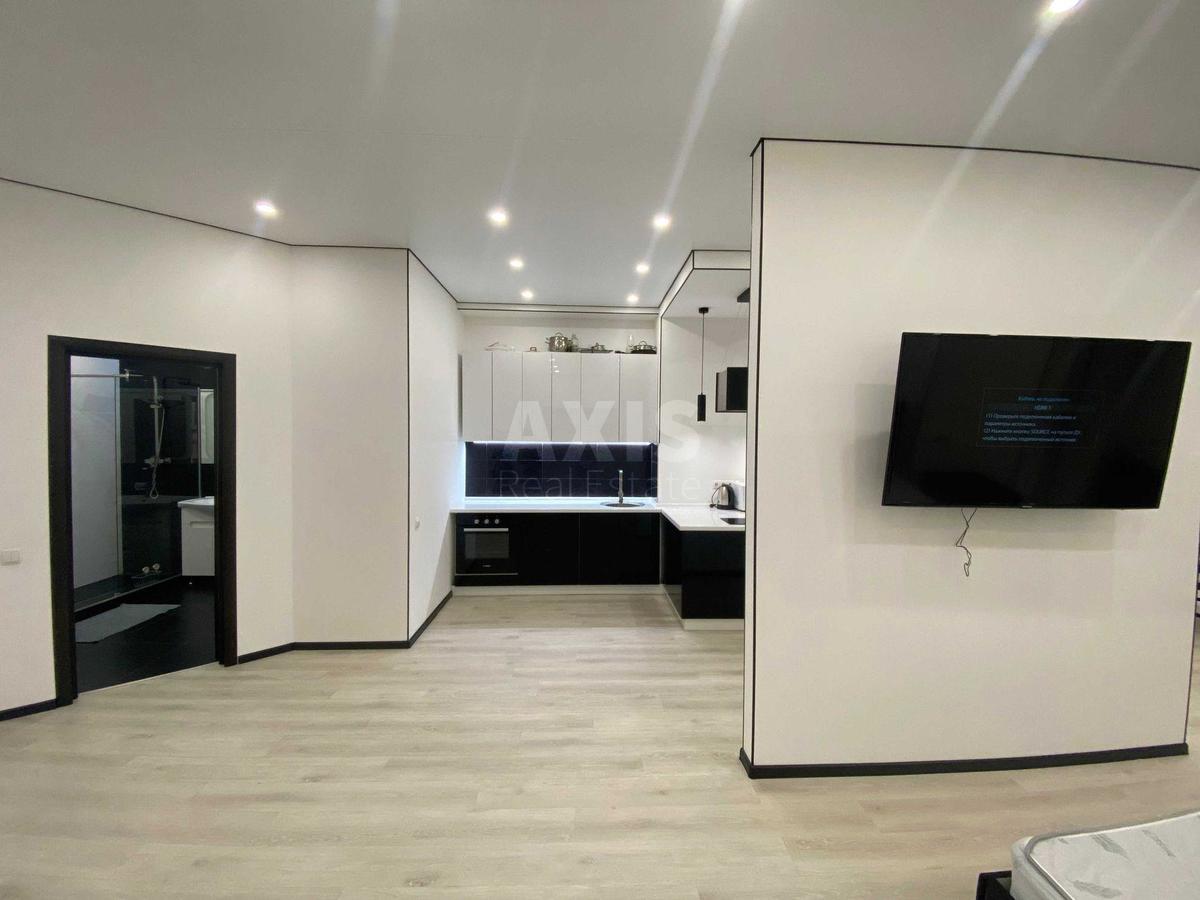 1k apartment vul. Nagirna 18/163