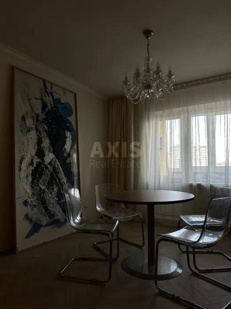 3k apartment vul. Bal'zaka Onore de 55Б1