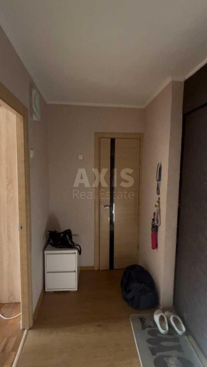 1к квартира пр-т Голосеевский 15Б3