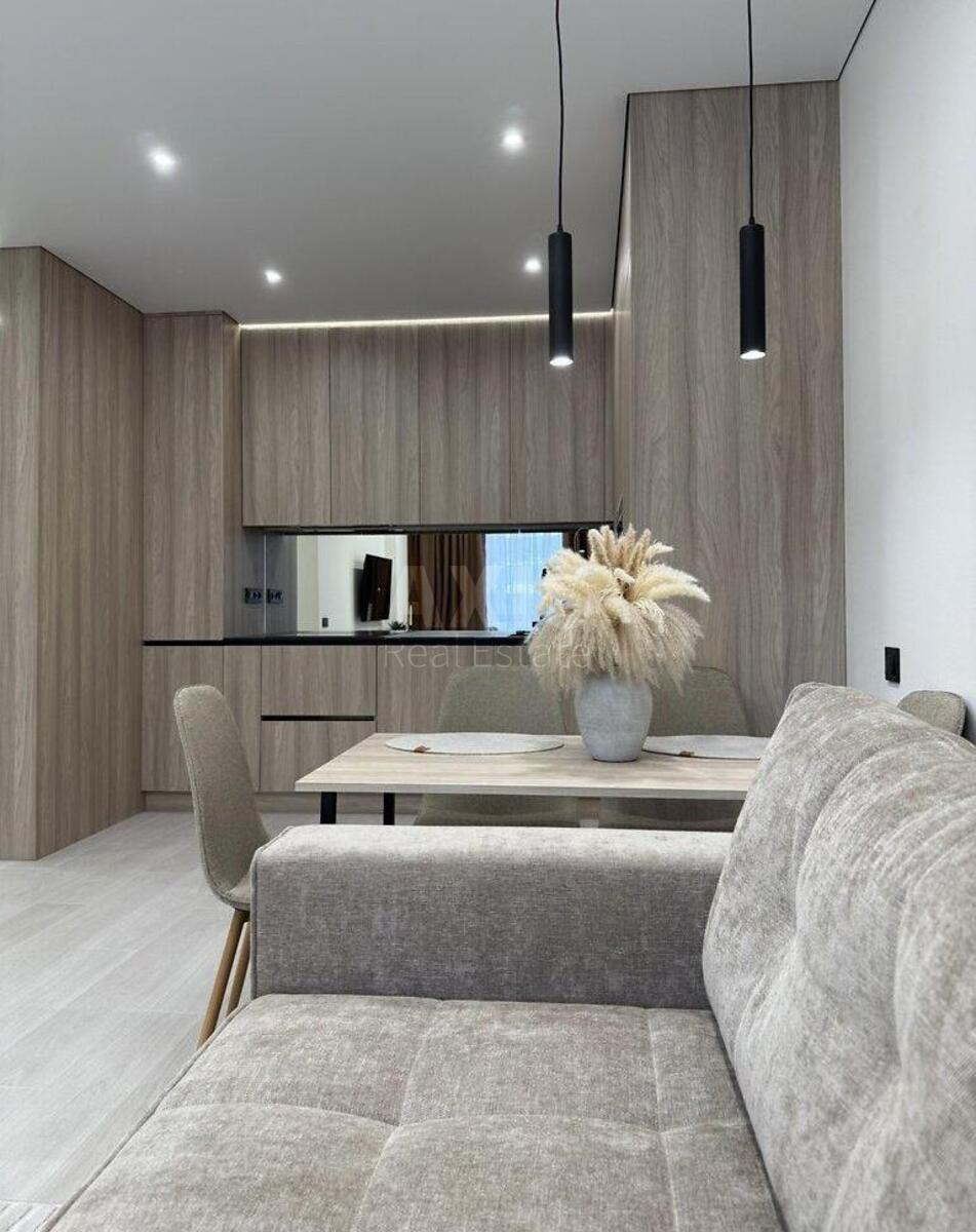 1k apartment vul. Vsevoloda Zmijenka 3/213