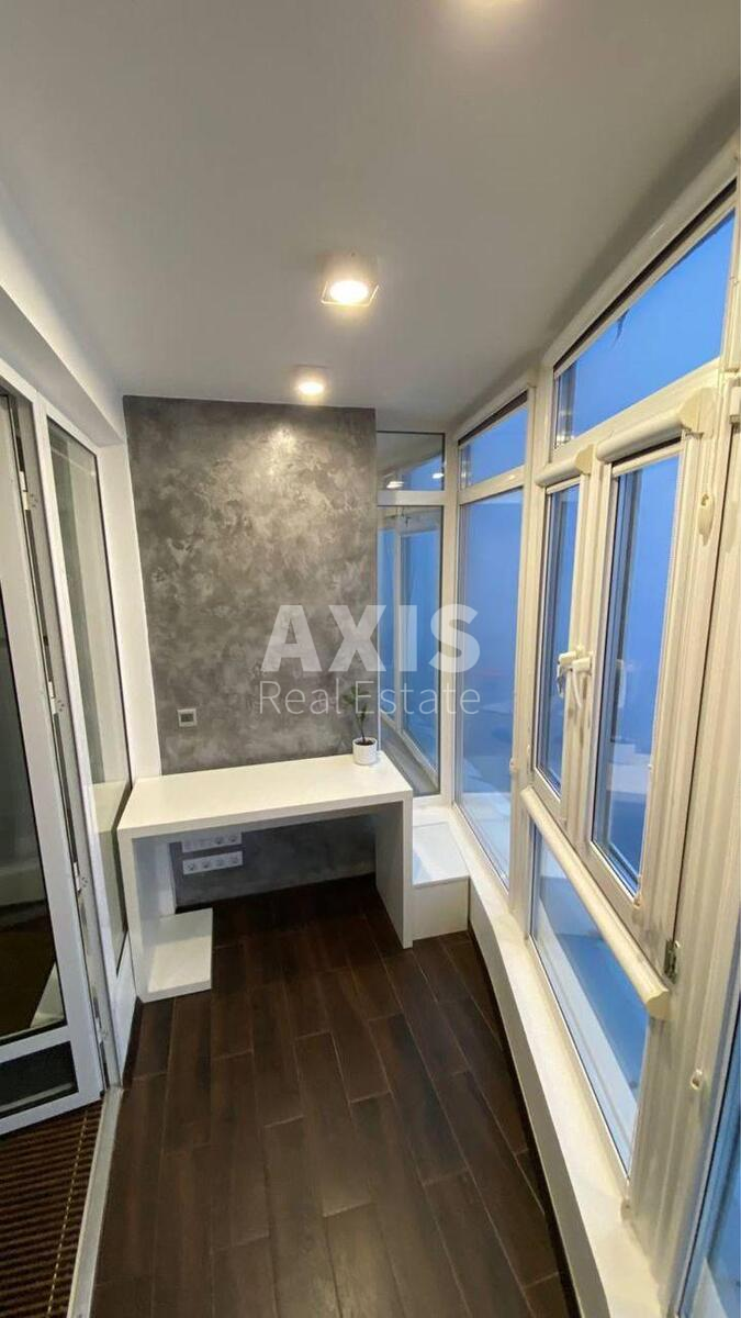 2k apartment vul. Myhajla Maksymovycha 3Г5423210