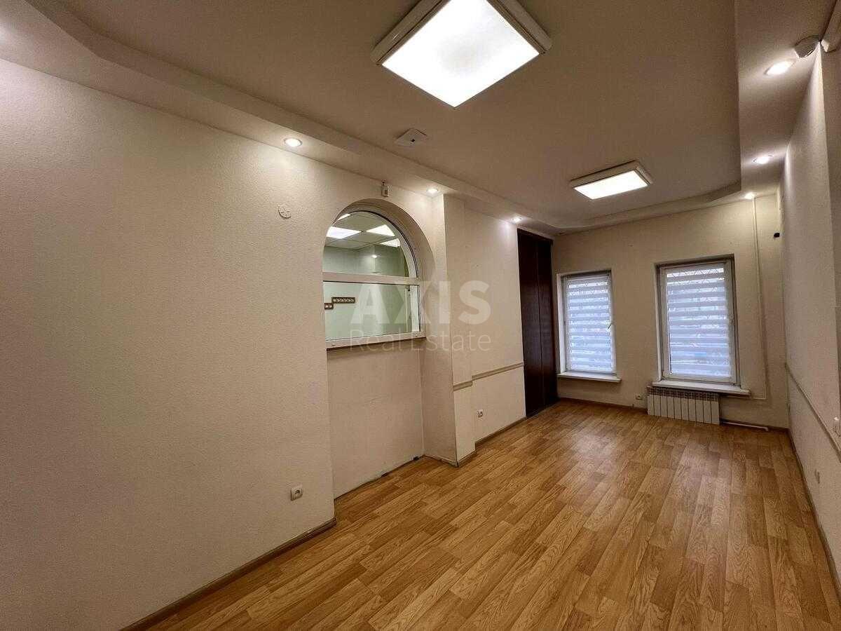 Объект торговли ул. Оболонская 7, 90м2623922