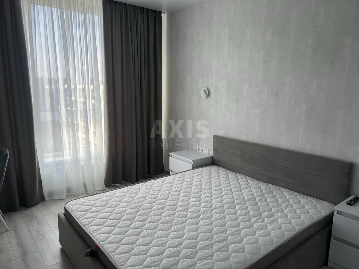 1к квартира ул. Александра Олеся 2В617871