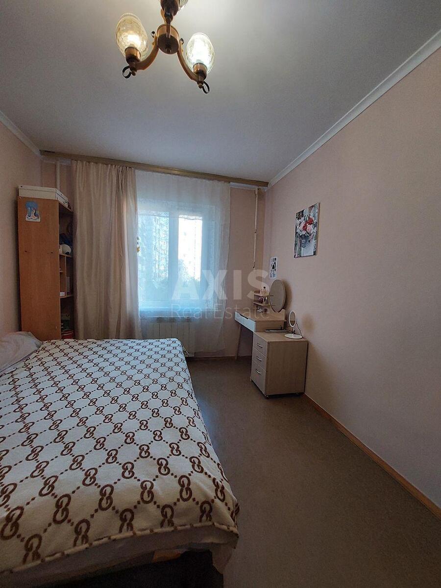 3к квартира ул. Ахматовой Анны 11В4