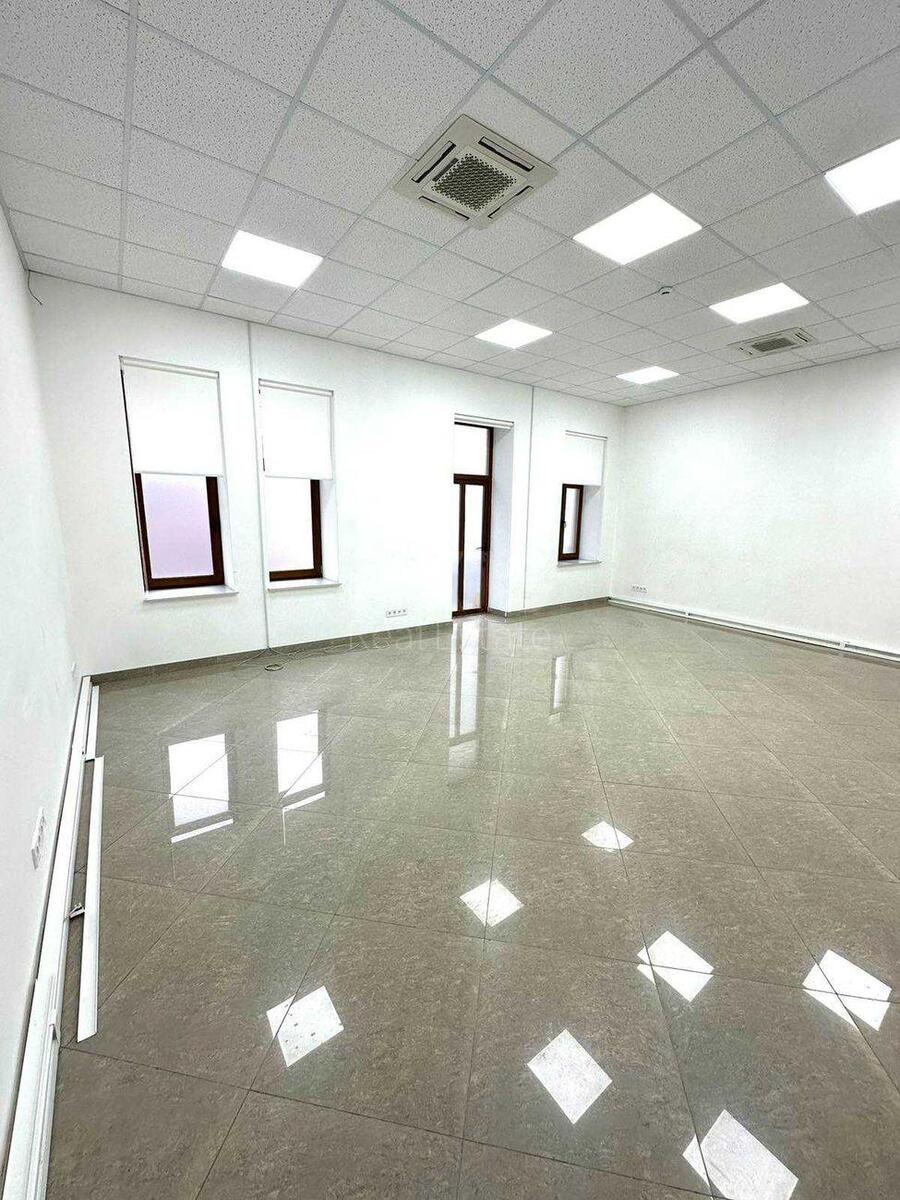 Office vul. Zhyljans'ka 19, 844m2575793