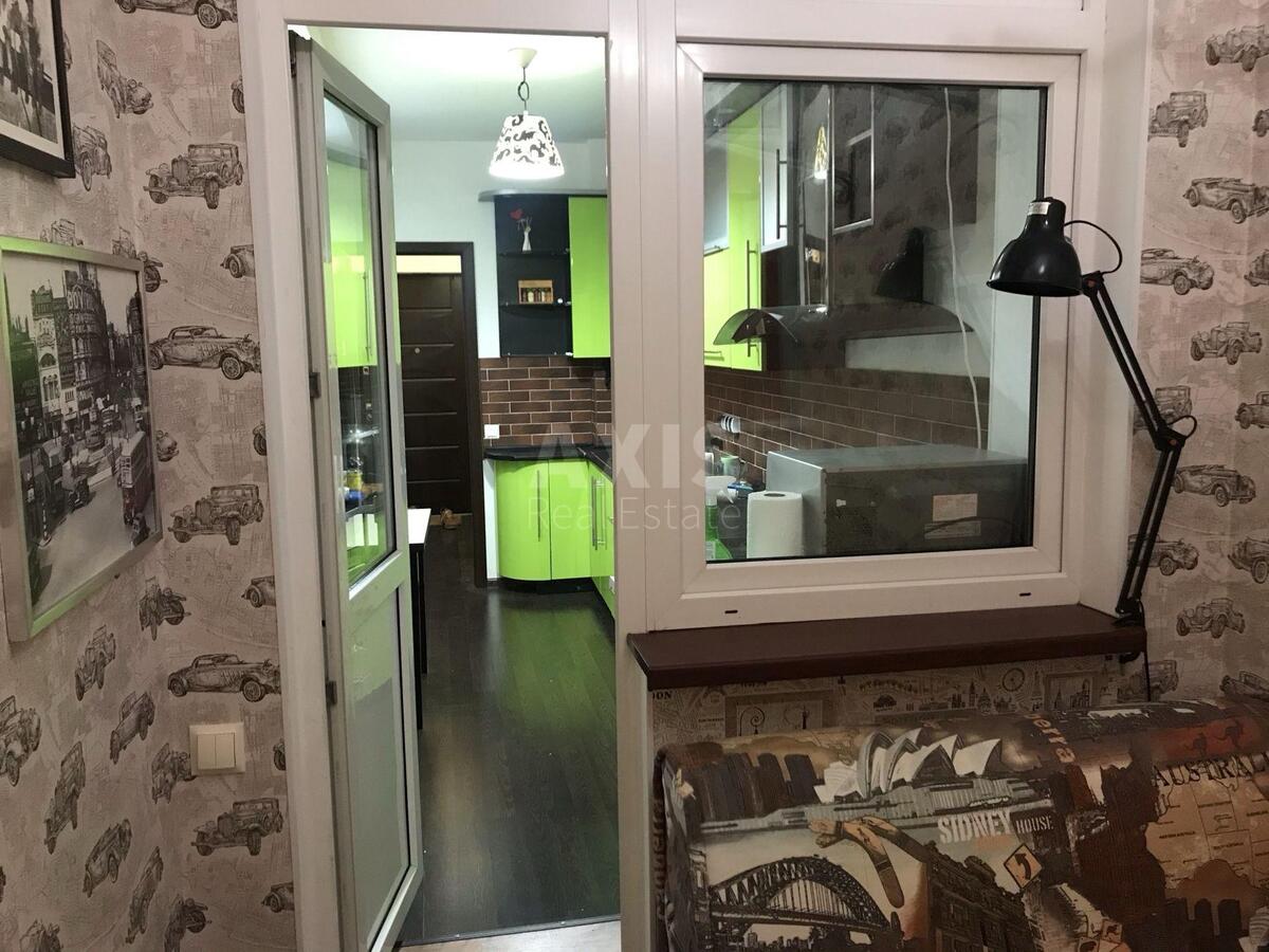 1k apartment vul. Petra Kalnyshevs'kogo 71