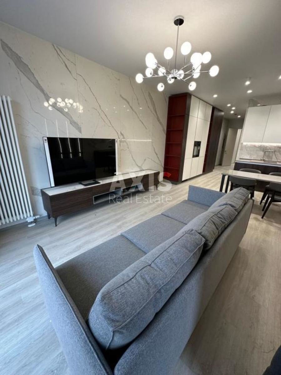 4k apartment vul. Antonovycha 1181