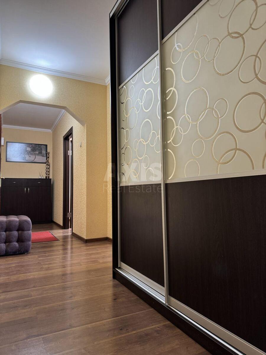 3k apartment vul. Zoologichna 6В7