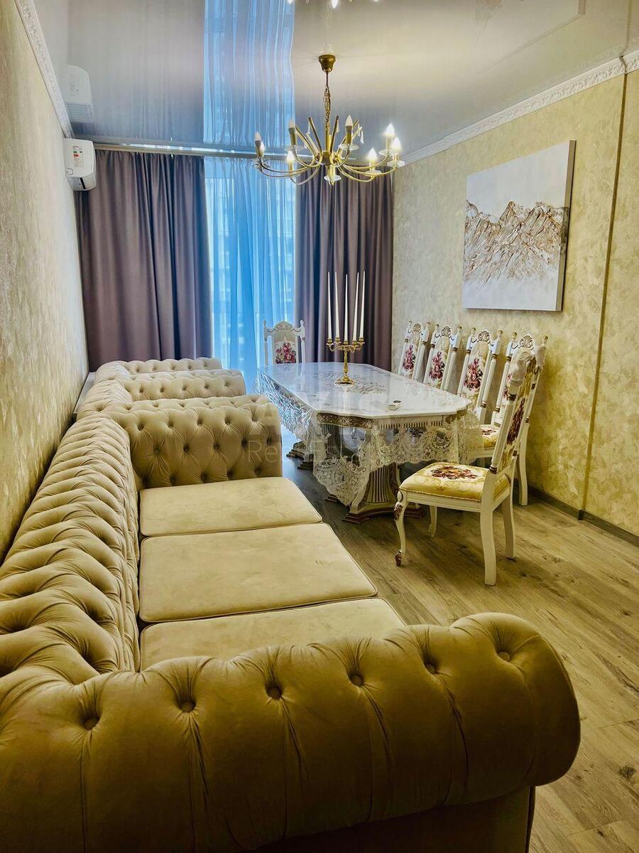3k apartment vul. Dragomanova 2А579890