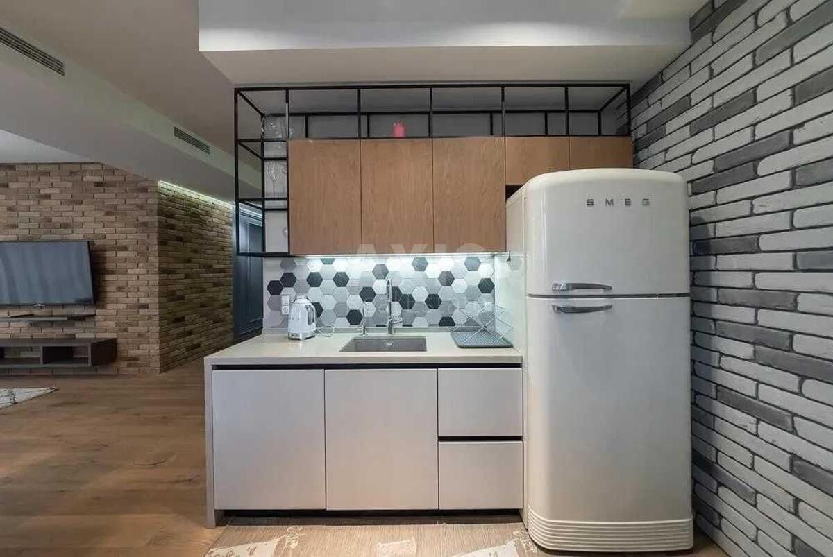 3k apartment vul. Bul'varno-Kudrjavs'ka 215