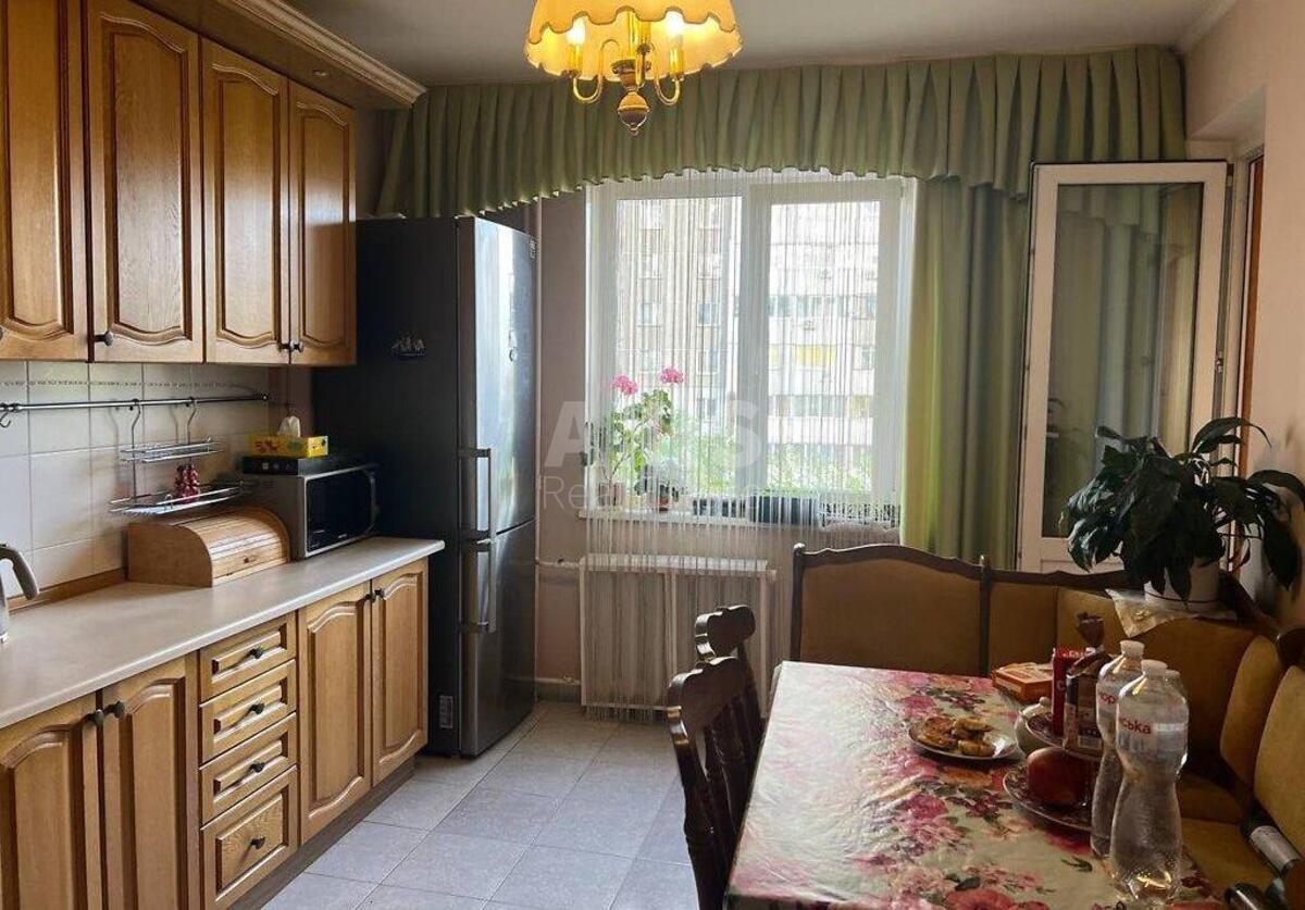 2k apartment vul. Dragomanova 14А0