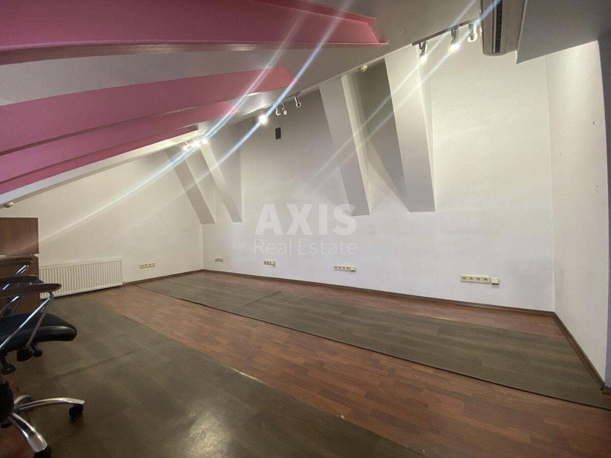 Office vul. Pavlivs'ka 17, 65m26