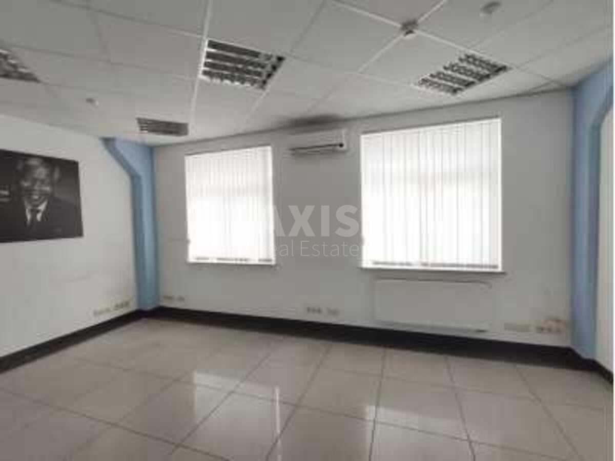 Office vul. Mashynobudivna 35А, 456m2588235
