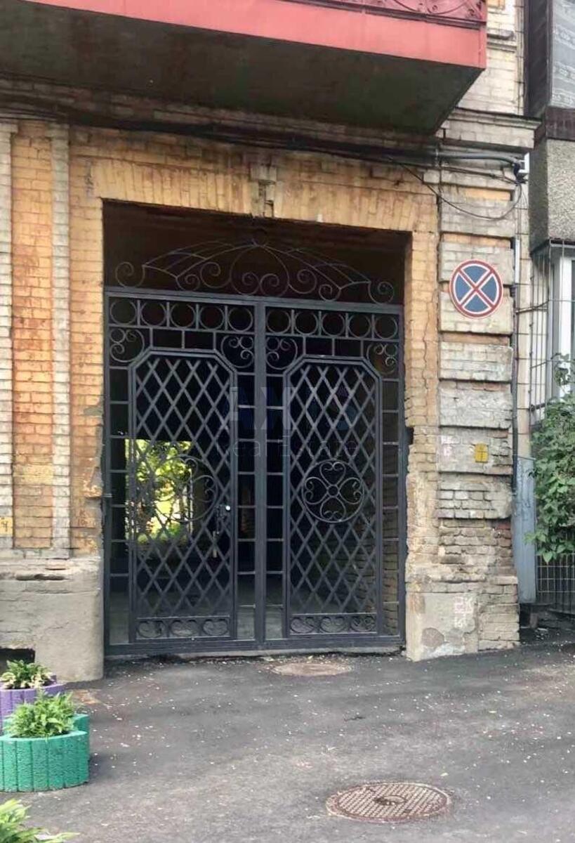3k apartment vul. Sichovyh Stril'civ 10589817