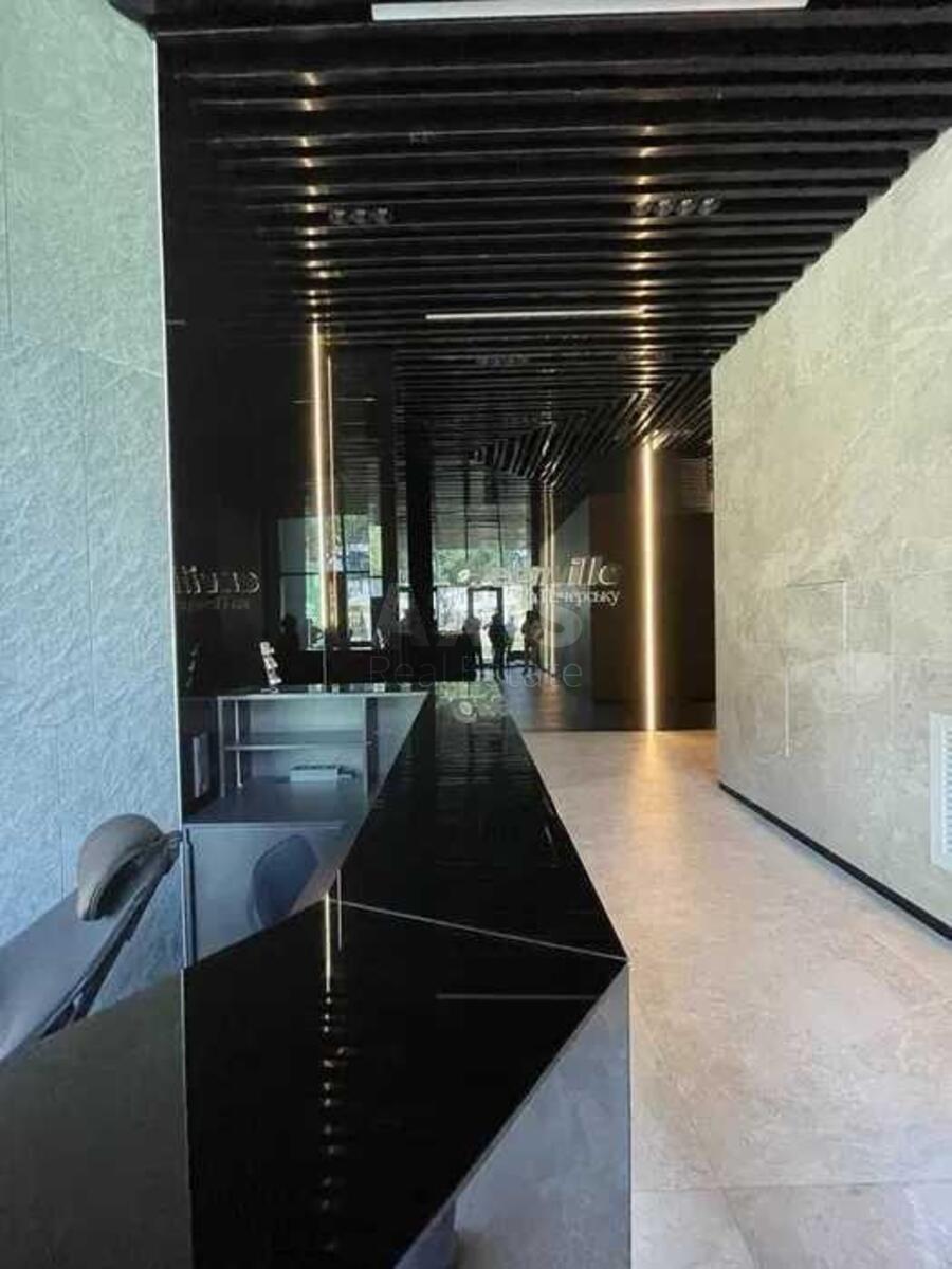 1k apartment prov. Novopechers'kyj 53