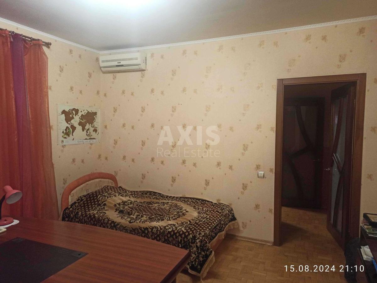 3k apartment vul. Dragomanova 31Б10