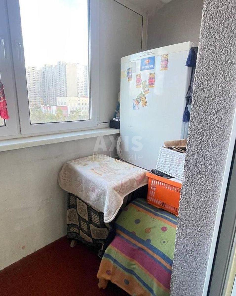 1k apartment vul. Zakrevs'kogo Mykoly 1011