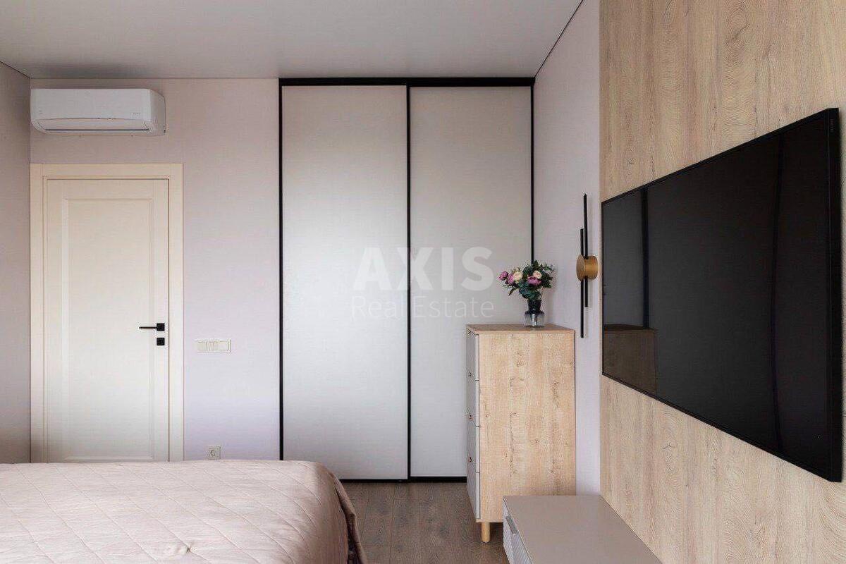 1k apartment vul. Barbjusa Anri 52/14