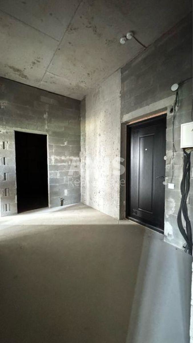 2k apartment vul. Oleksandra Olesja 2б5