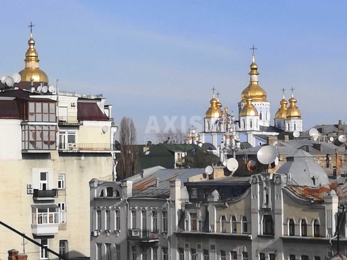 3к квартира ул. Малая Житомирская 10