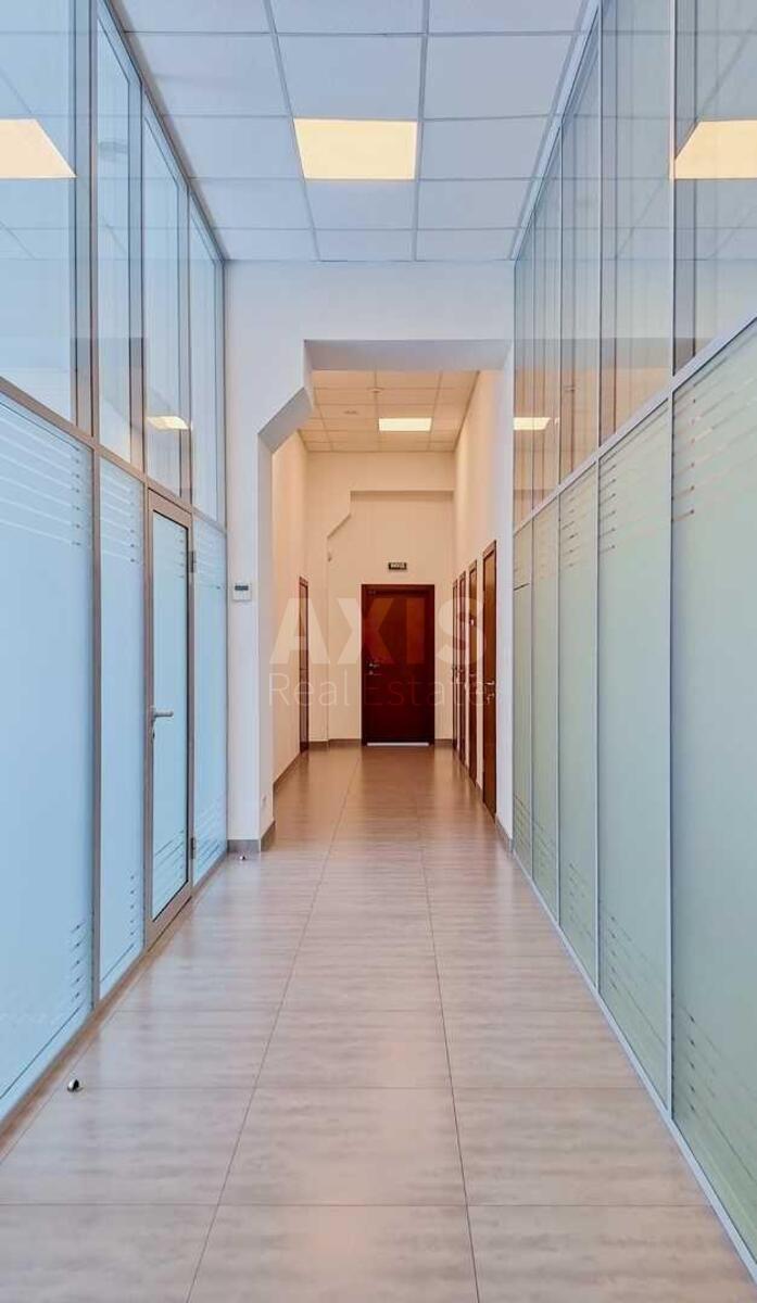 Office prov. Ohtyrs'kyj 7, 298m2567582