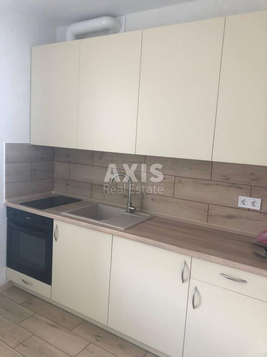 1k apartment pr-t Glushkova Akademika 628999