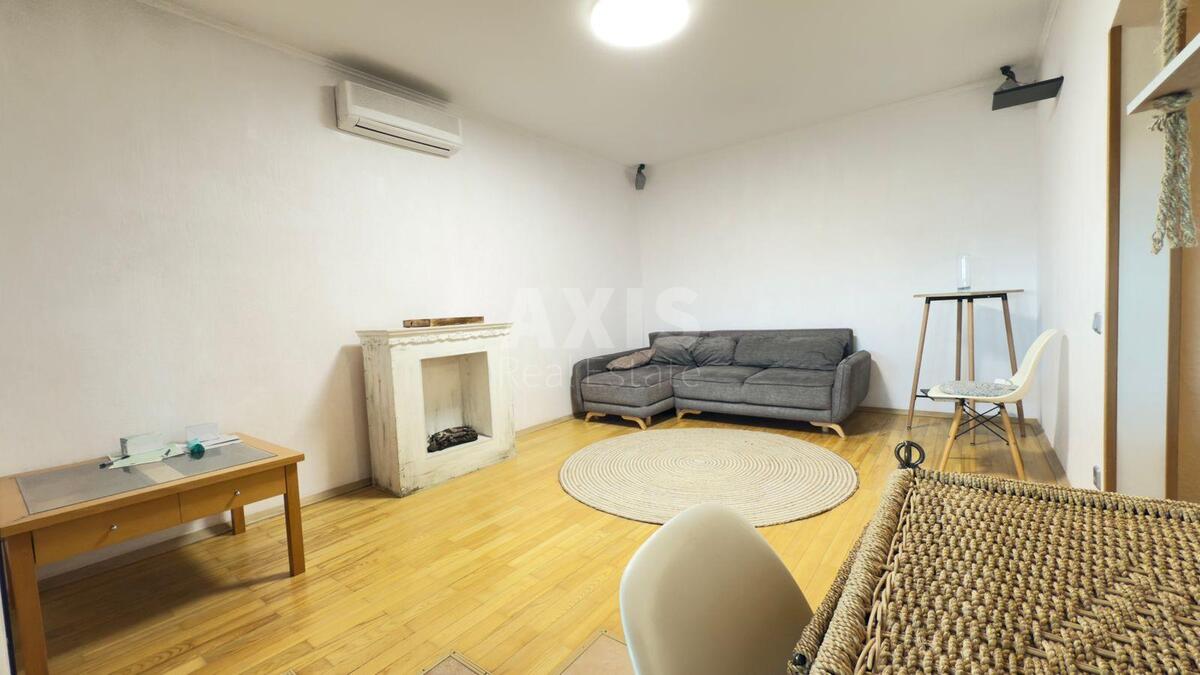 3k apartment vul. Tyraspol's'ka 43583000