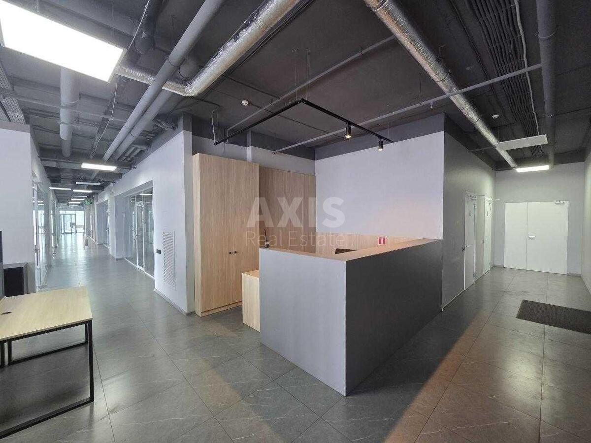 Офис пр-т Бандеры Степана 9Б, 800м2572506