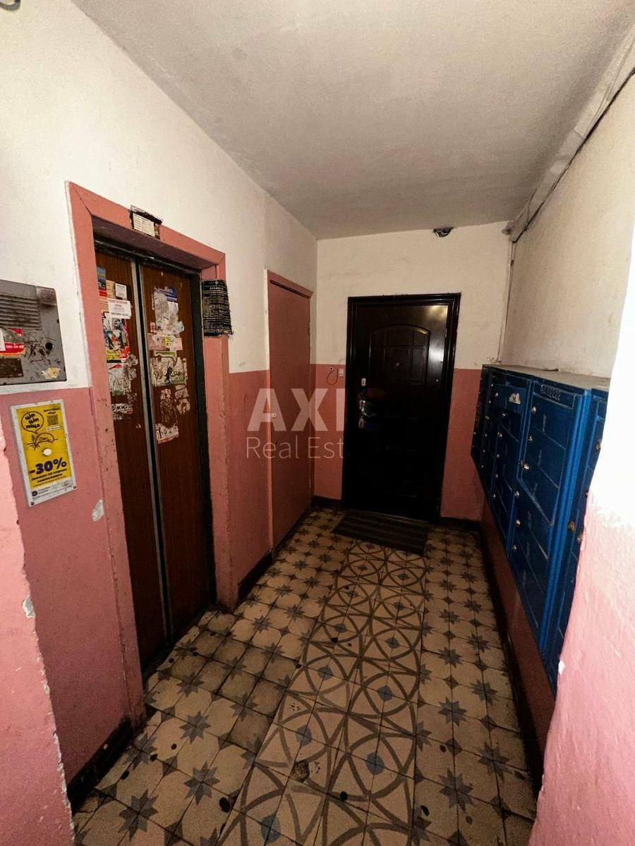 3k apartment vul. Saburova Oleksandra 198
