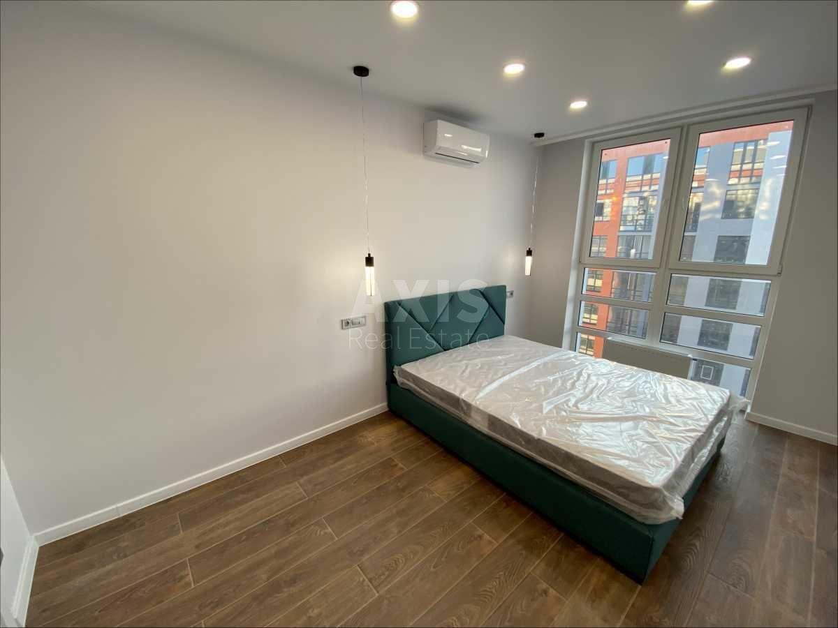 2k apartment vul. Gulaka Mykoly 49