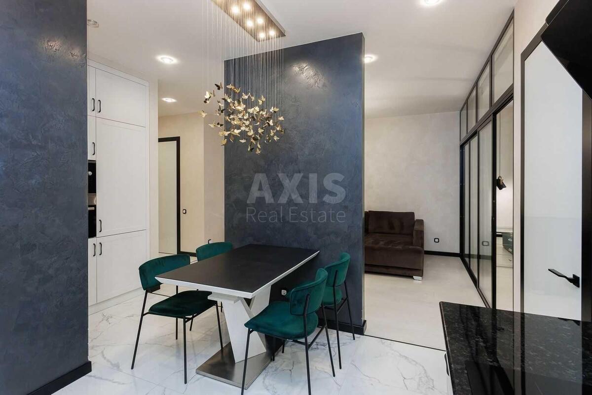 3k apartment vul. Saperne Pole 3