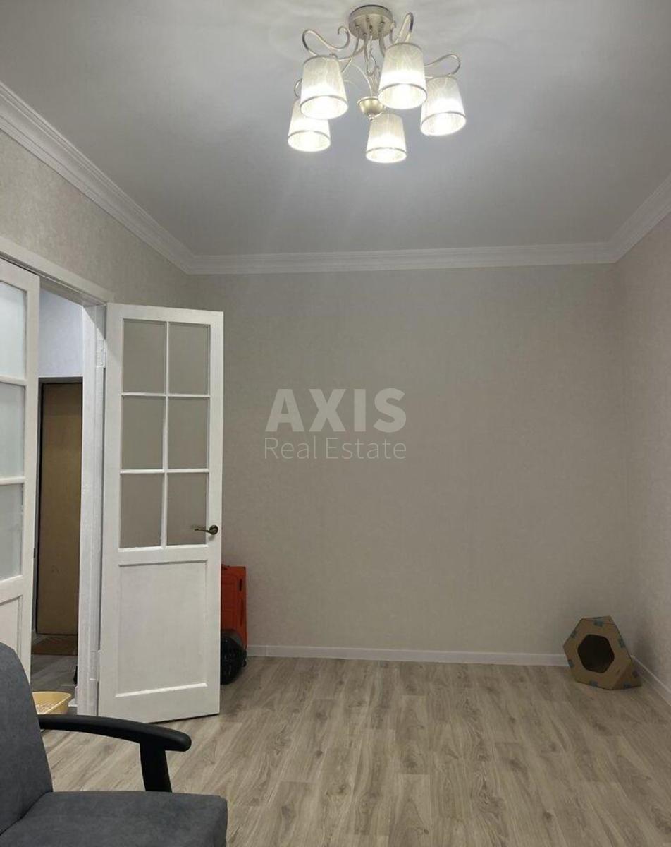 1k apartment pr-t Vidradnyj 1445