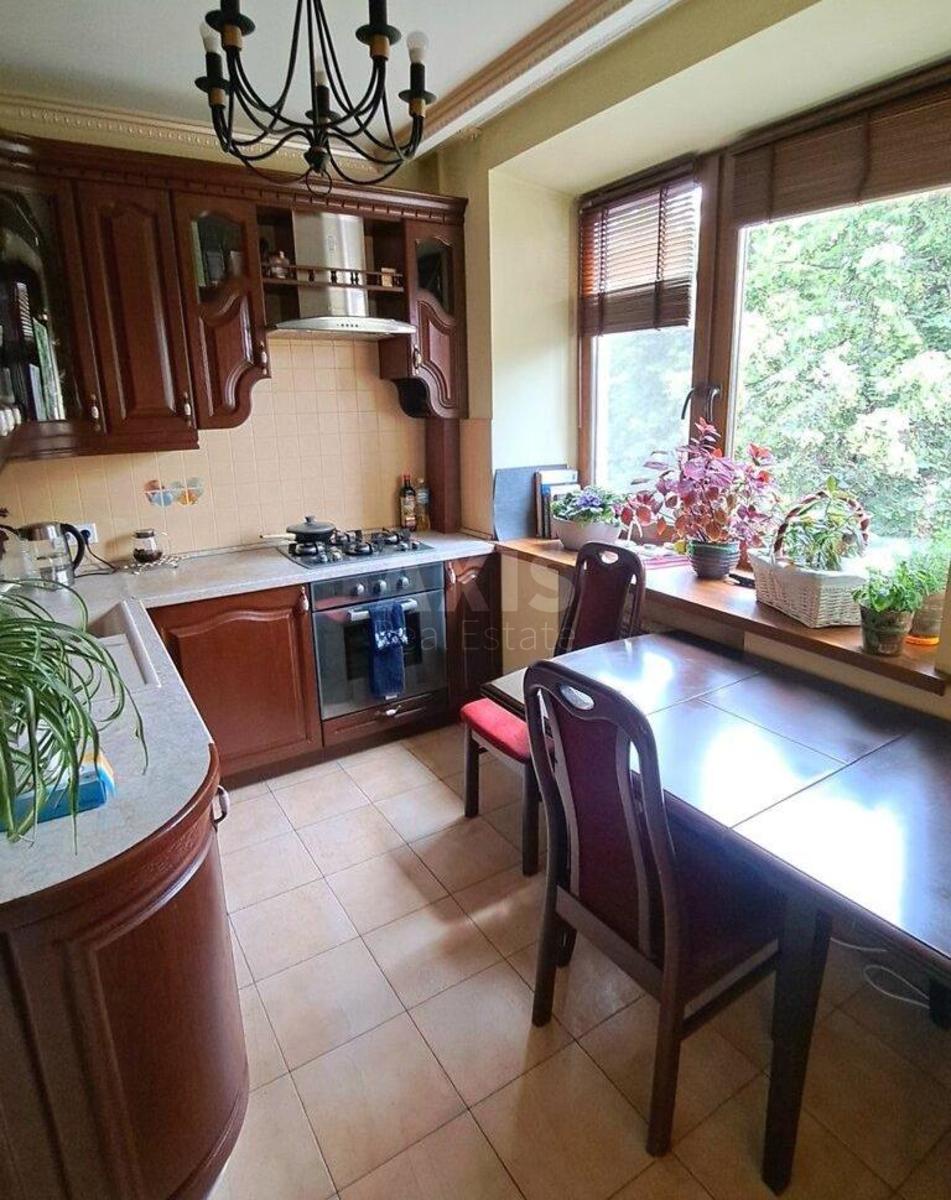 2k apartment prov. Gordienka Kostjantyna 10
