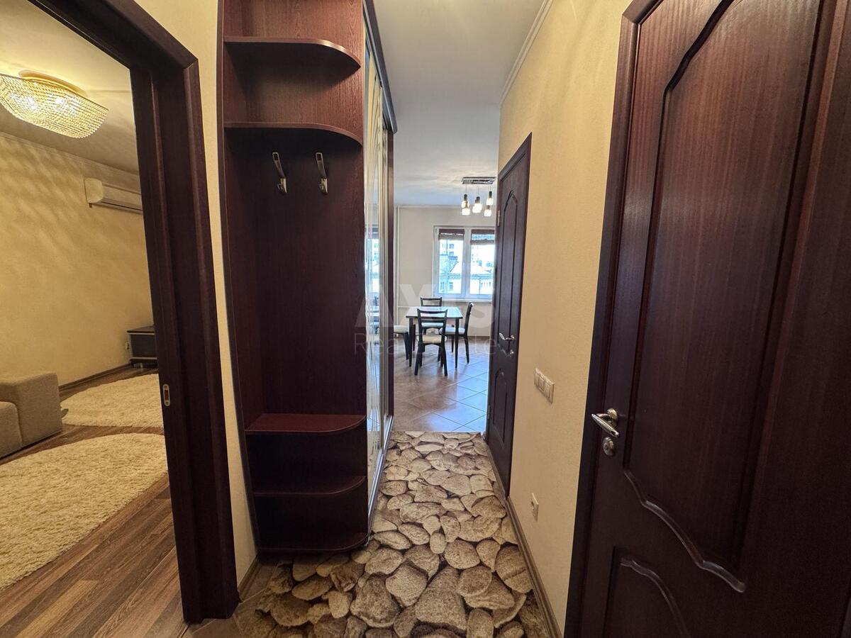 1k apartment vul. Bakyns'ka 37Г636039