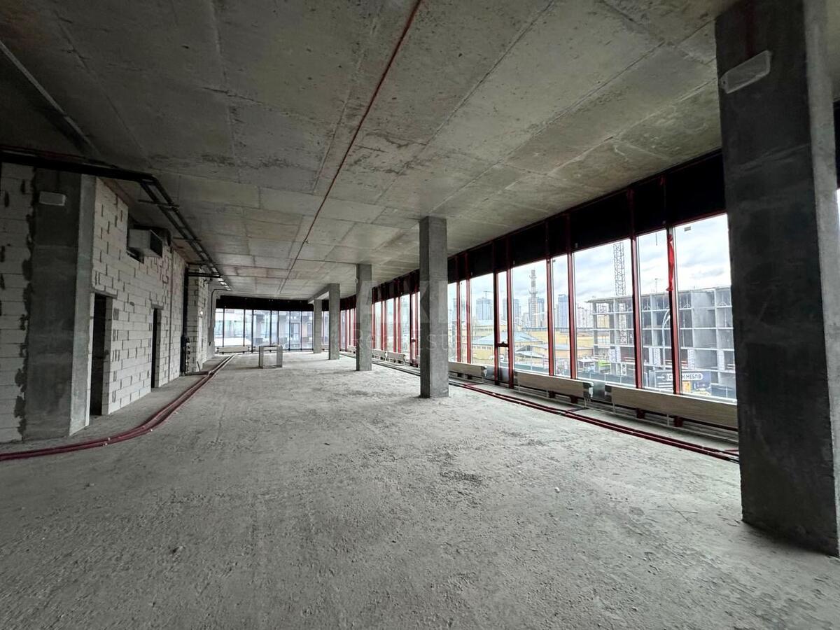 Office vul. Prychal'na 14, 600m2636444