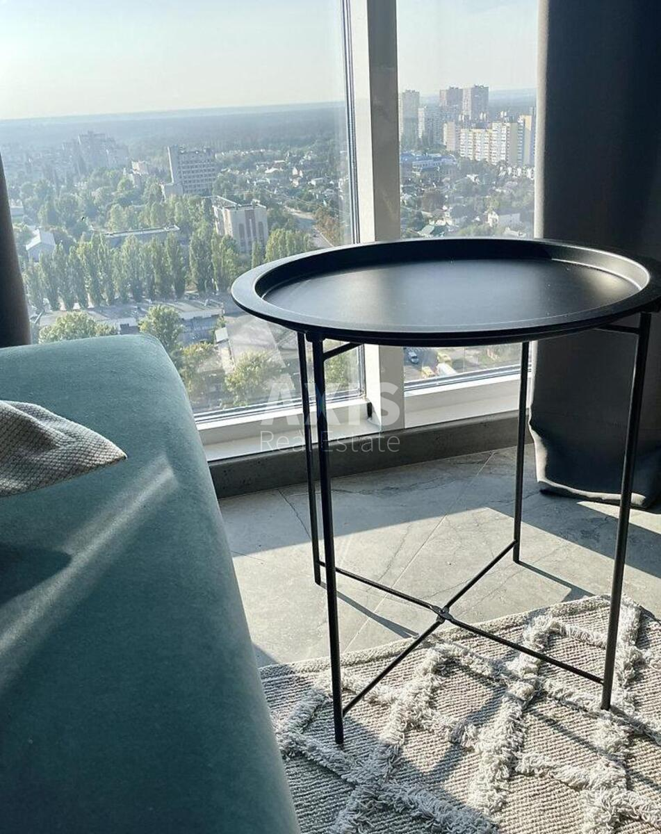 1k apartment vul. Naumova Generala 1Б5